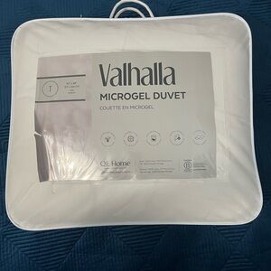 QE Home Microgel Duvet - White